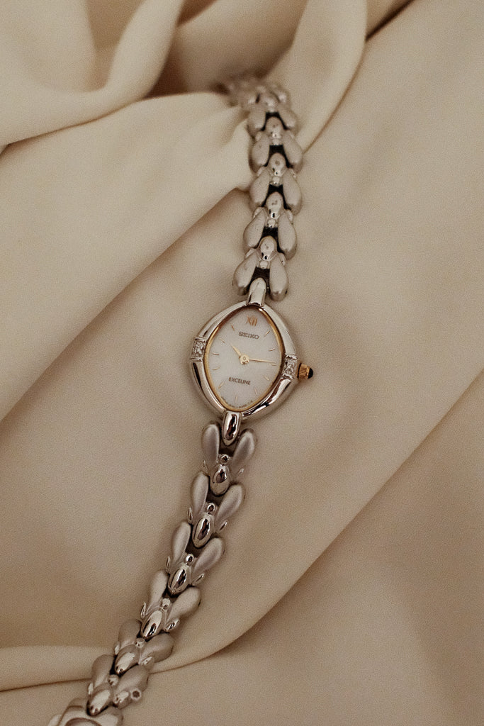 Vintage Seiko Exceline Ladies Silver Watch with white MOP dial