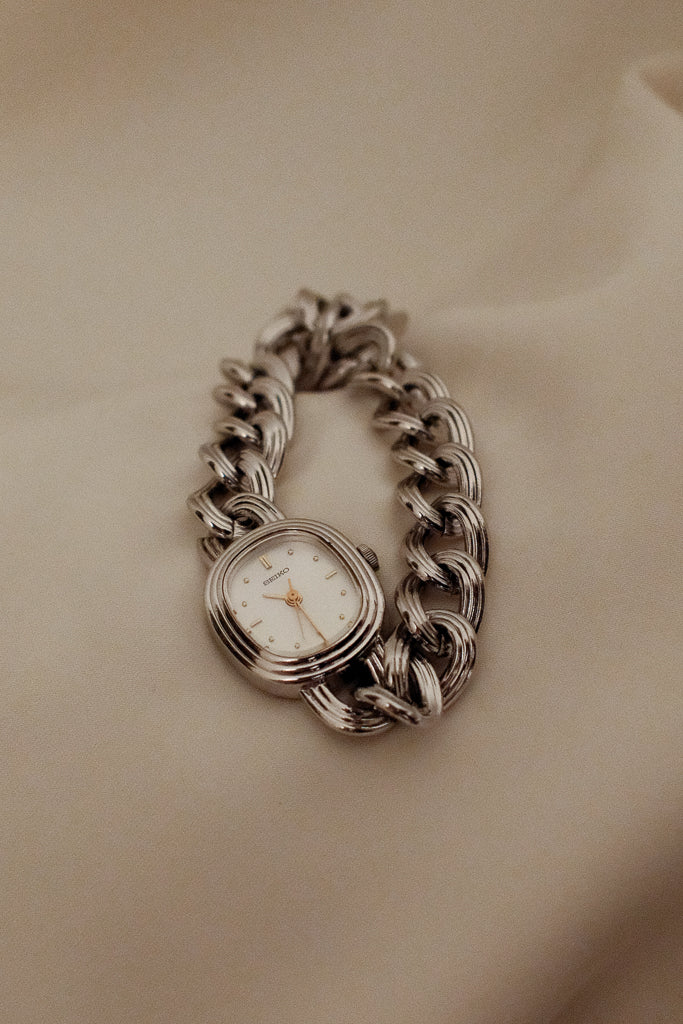 Vintage Seiko Ladies Silver Chain Design Watch