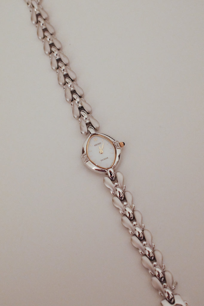 Vintage Seiko Exceline Ladies Silver Watch with white MOP dial