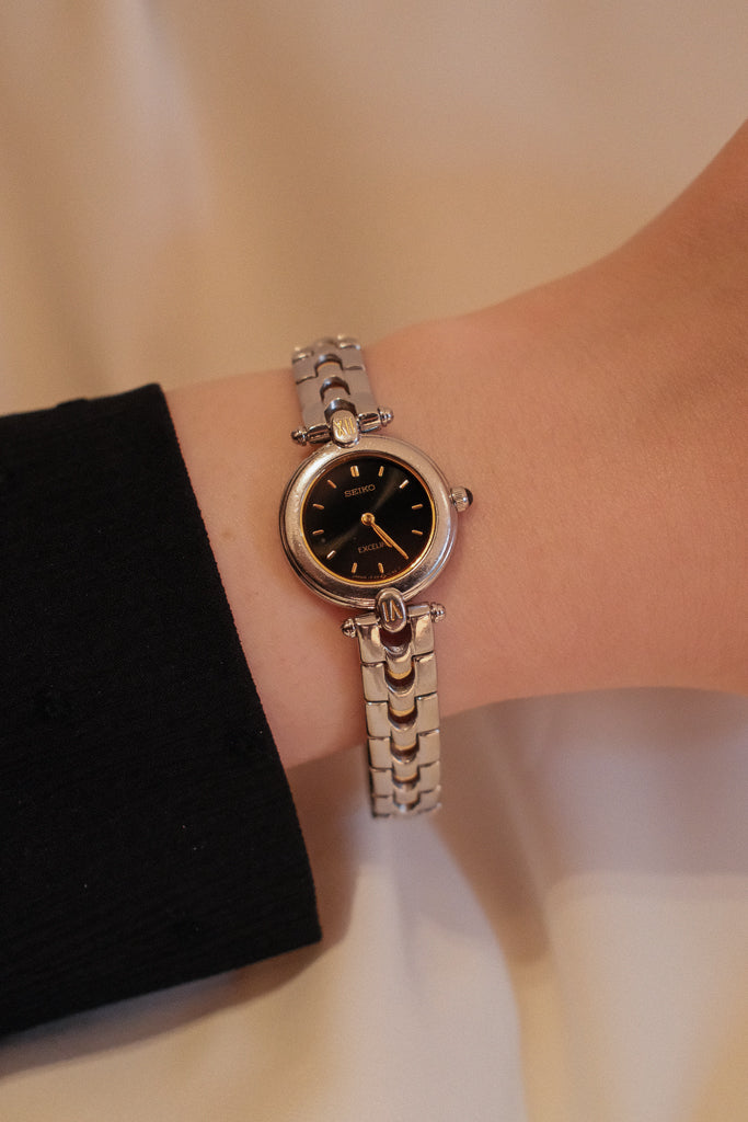 Vintage Seiko Exceline Ladies Two-Tone Watch with Black Dial and Gold Hands