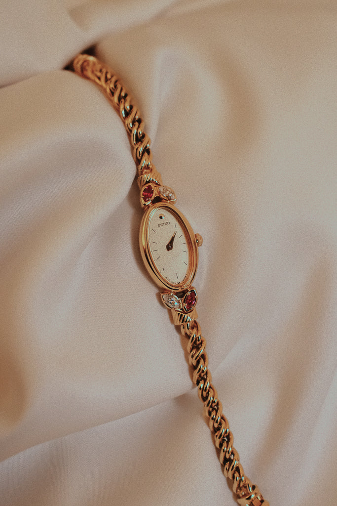 *Rare* Vintage Seiko Ladies Gold Oval Rope Watch with 4-Piece Colour Gemstones