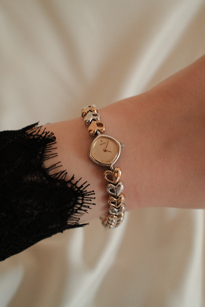 Vintage Ladies Seiko Two-Tone Heart Link Bracelet Watch