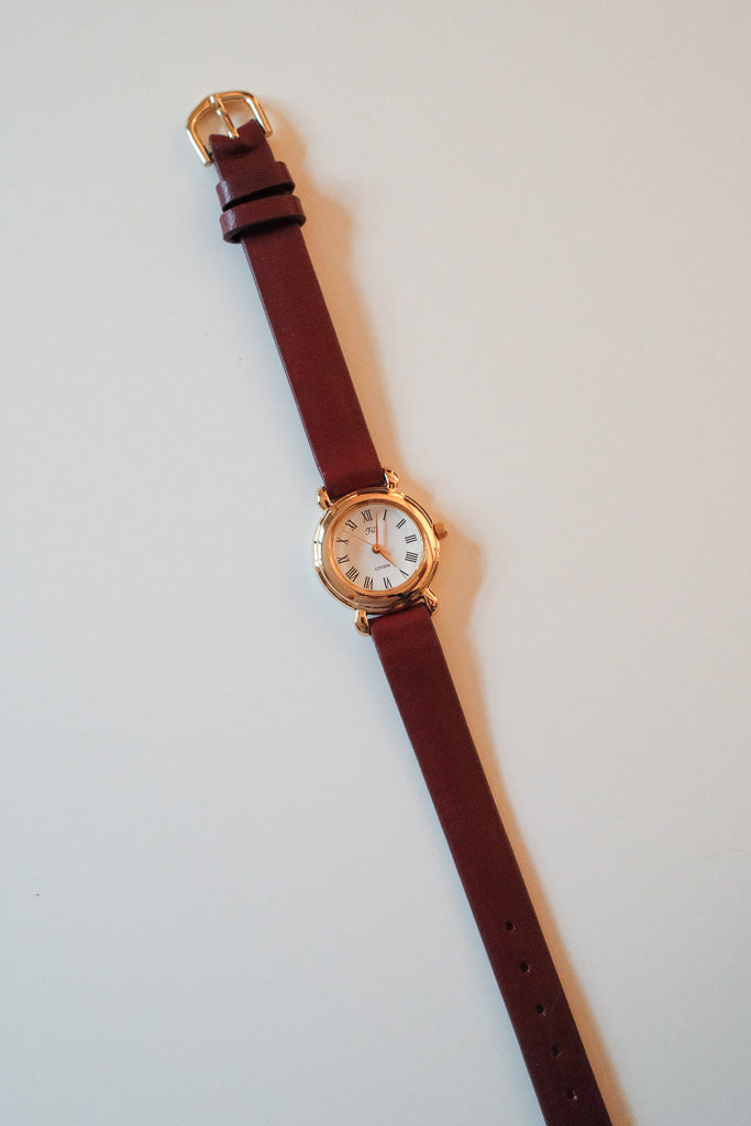 Vintage Citizen Fill Ladies Classic Roman Dial Watch on Red Leather Strap