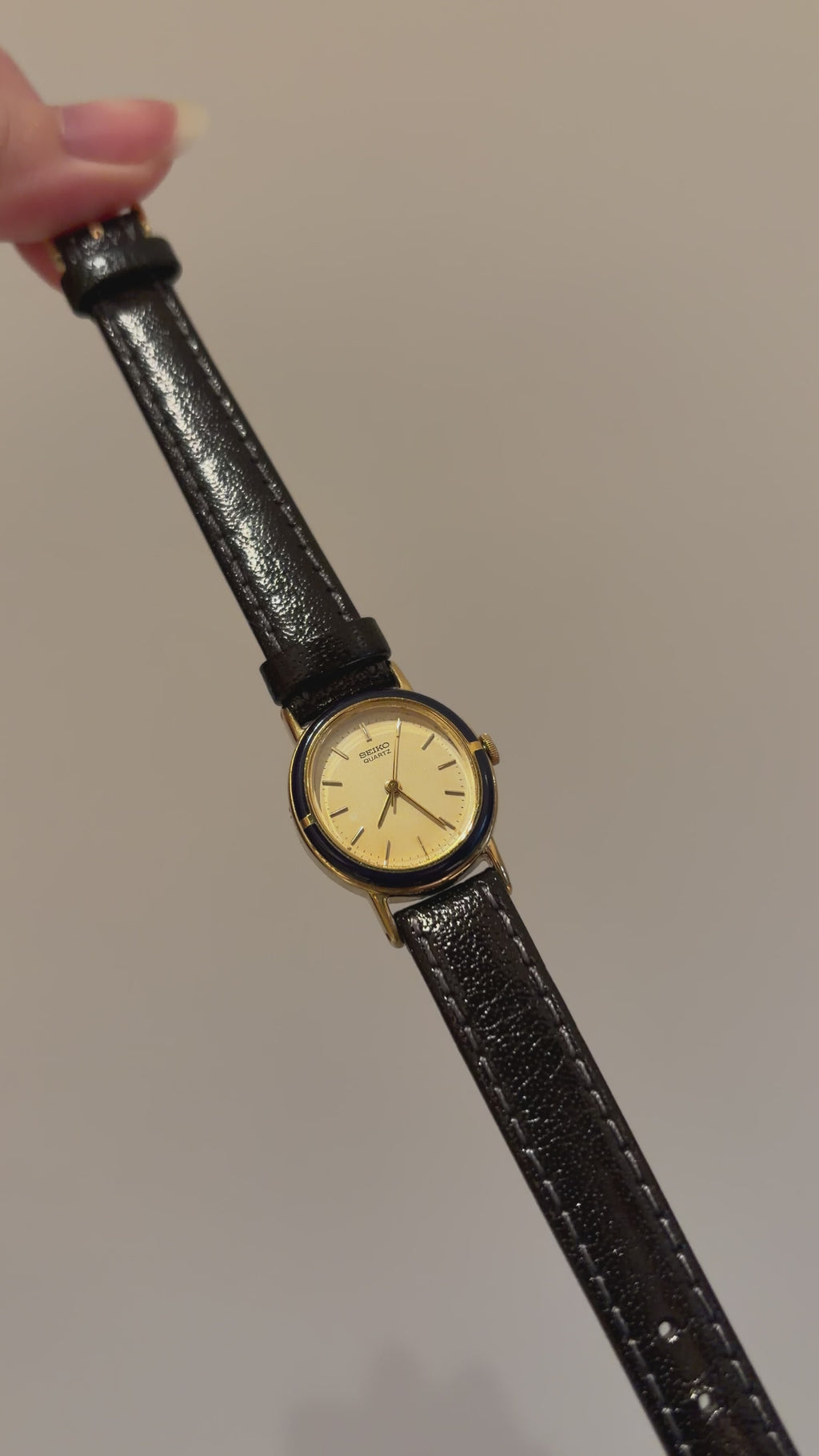Vintage Seiko Ladies Gold Watch with Black Enamel/Lacquer Bezel on Leather Strap