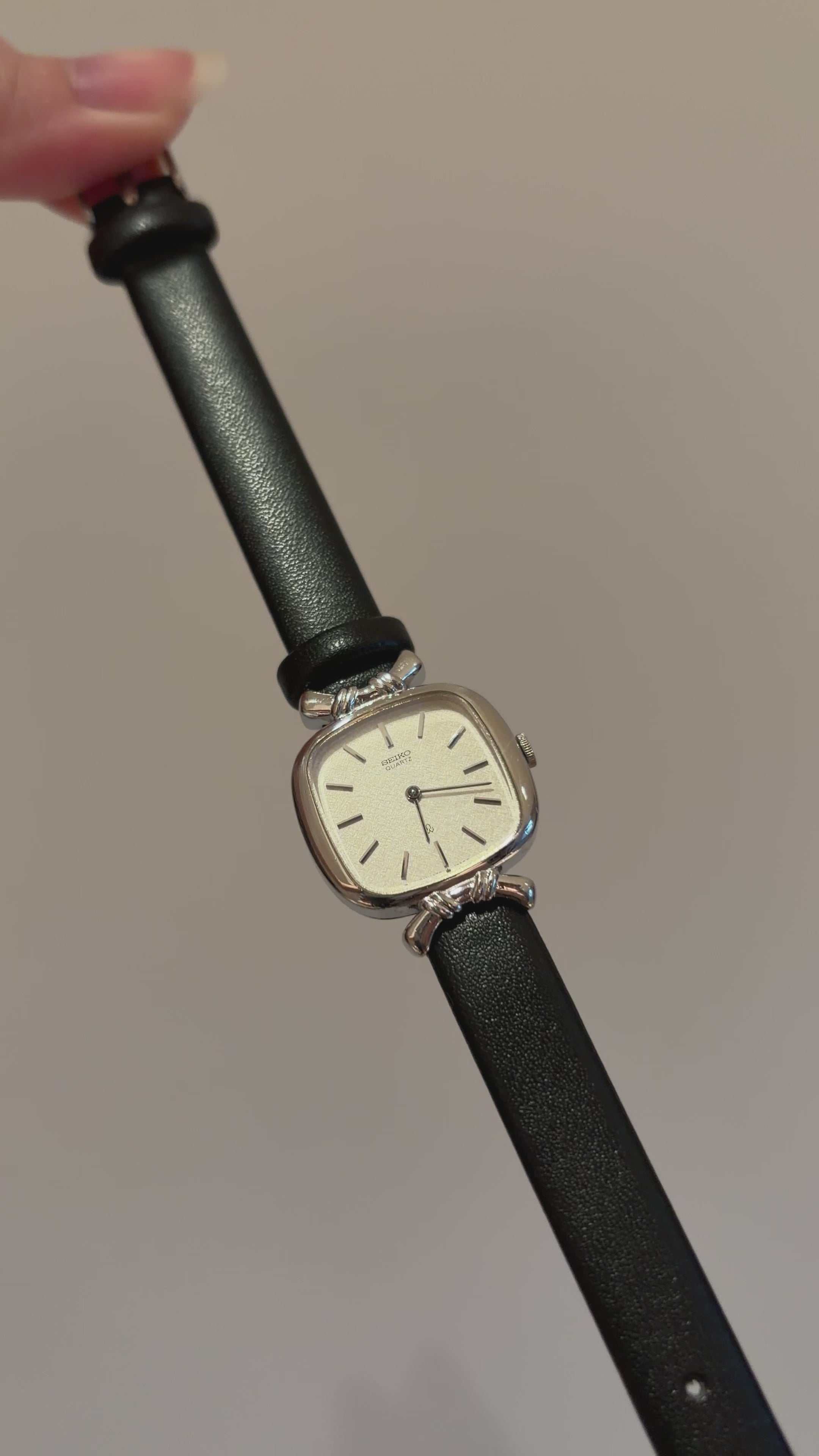 Vintage Seiko Ladies Square Silver Dial Dress Watch